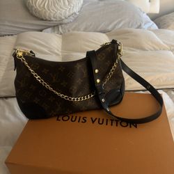 Authentic Louis Vuitton Purse (please Read Description) 