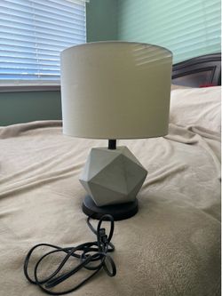 💡 Modern Geometric Concrete Table Lamp with Cream Shade – Perfect Bedside Accent