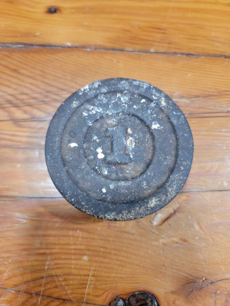 Vintage Antique One Pound Cast Iron Scale Round Disc Weight 1 LB