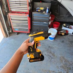 DeWalt DCF630 20V MAX XR Brushless Drywall Screwgun – Tool Only