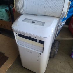 Frigidaire AC Unit
