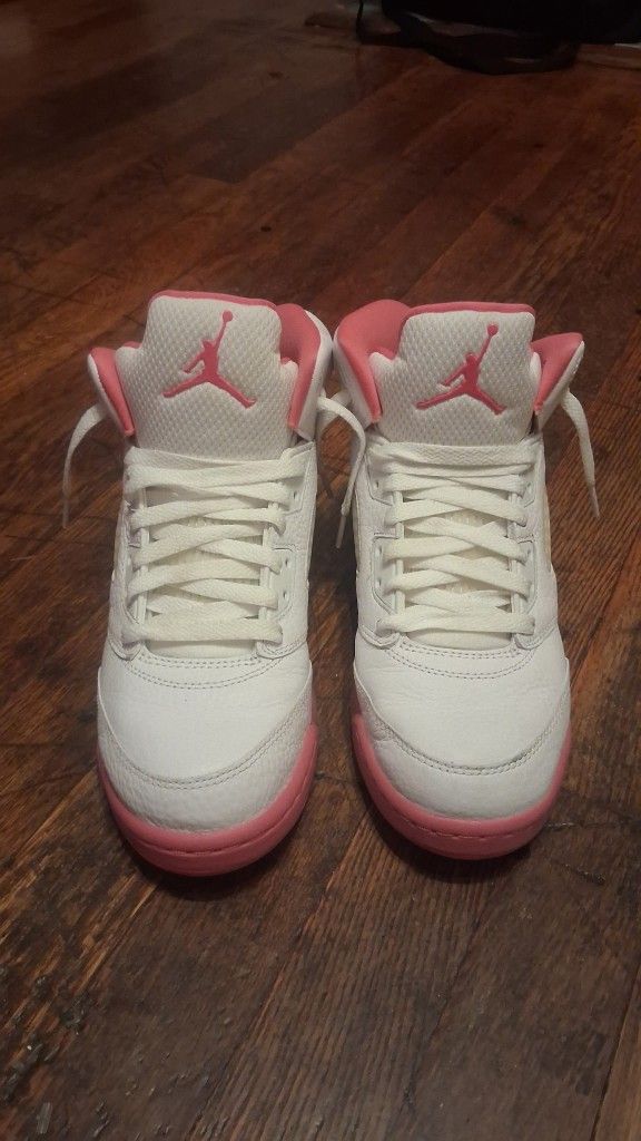 Women's Jordan Shoe