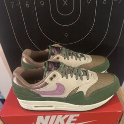 Nike Air Max Tree line