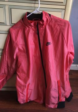 Nike windbreaker jacket