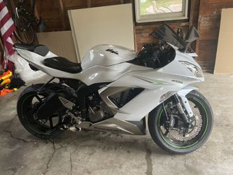 2017 Kawasaki Zx-6r for Sale in Bohemia, NY - OfferUp