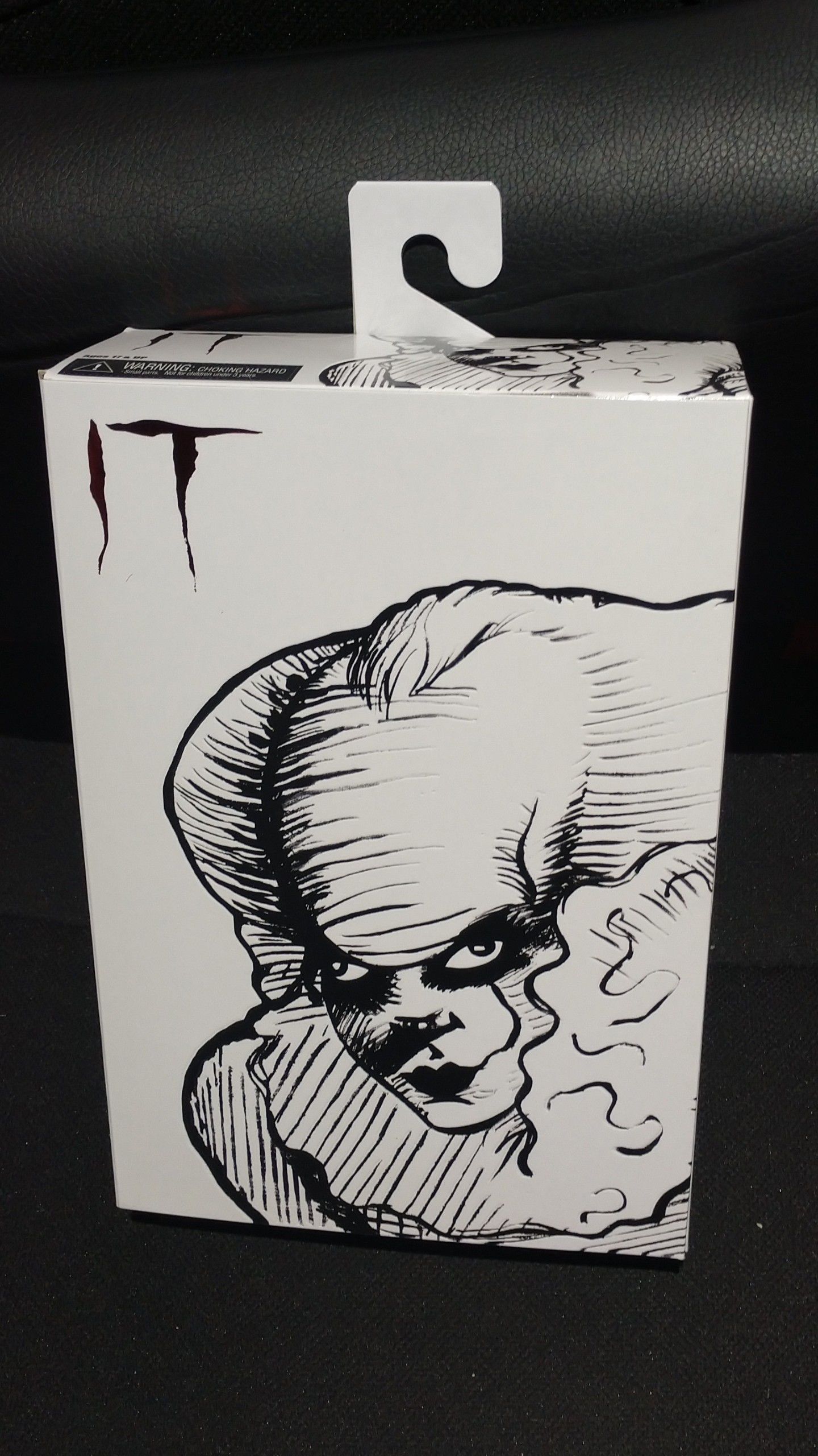 New SDCC 2019 Neca IT 2017 Etched Pennywise