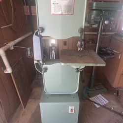 14" Ram-Machinery Wood Cutting Band Saw - Original Manual Included!
