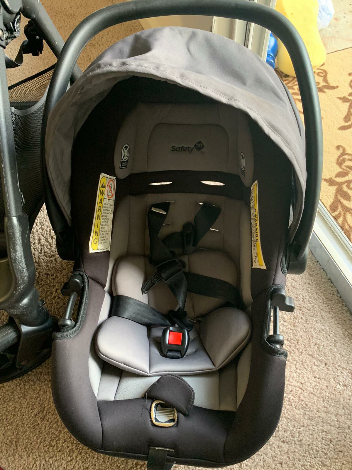 Safety first Stroller and car seat with base