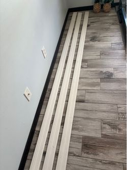 Molding trim (3 pieces)