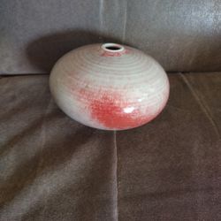 Mid Century Modern (MCM) Red And White Glaze Vase By Otto And Vivika Heino
