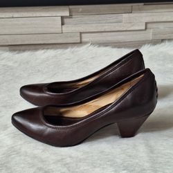Frye Regina Dark Brown Pumps Size 6.5