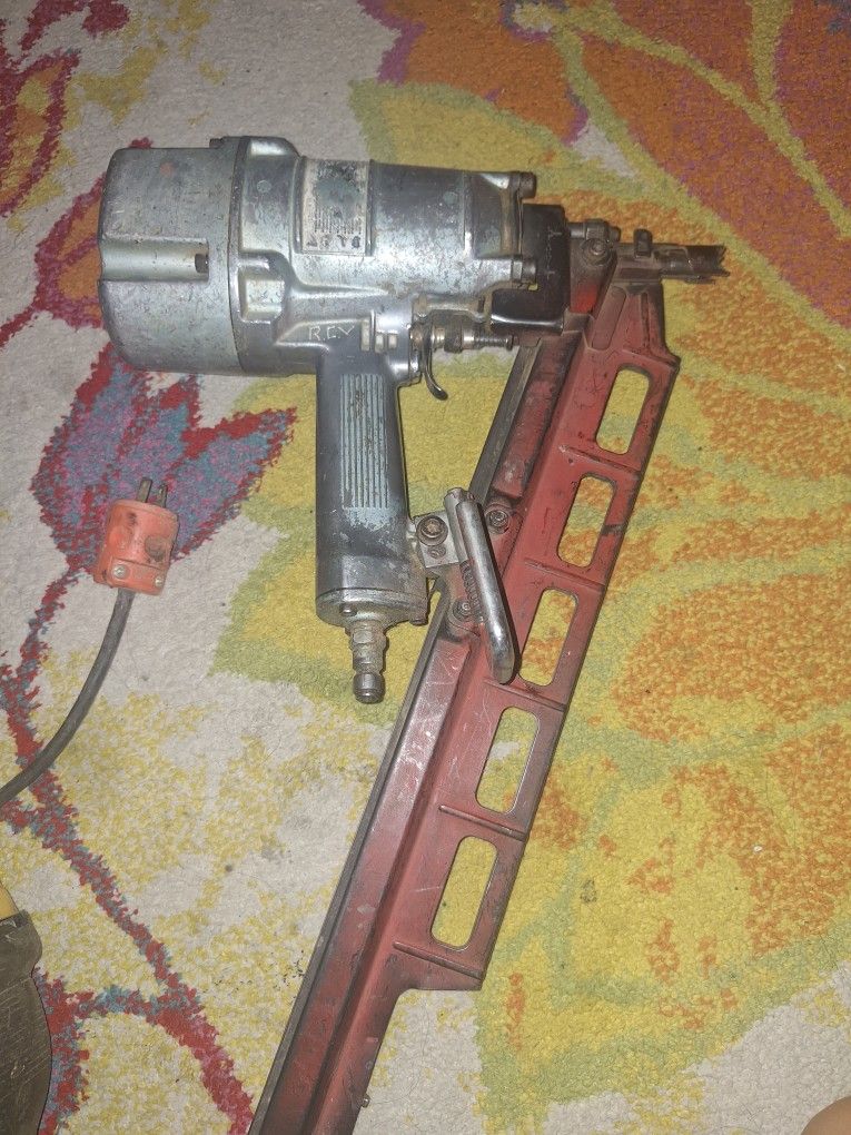 Hitachi Nail Gun