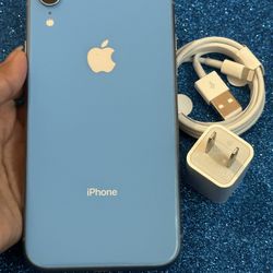 IPhone XR (64gb) Blue UNLOCKED