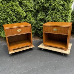 Vintage Drexel Nightstands 
