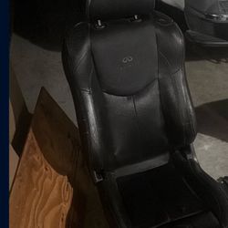 G37/G35 Sport Seats 