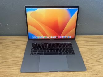 Macbook Pro 15  inches - Mac OS  Ventura