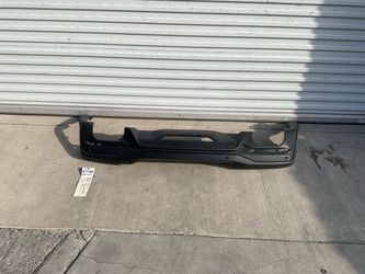2024 2025 FORD MUSTANG GT REAR LOWER VALANCE DIFFUSER OEM