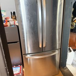 LG Refrigerator 