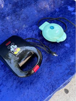 Toaster good condition,  each $10