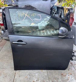 2016-2022 TOYOTA PRIUS FRONT DOOR
