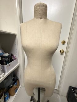 Vintage Professional Dress Form – Heavy Rolling Cast-Iron Base