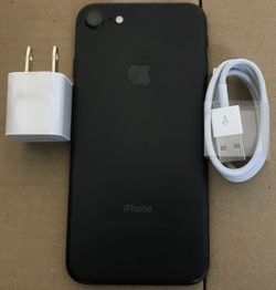 iPhone 7 32GB Factory Unlocked