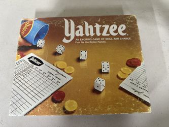 Vintage Yahtzee Game