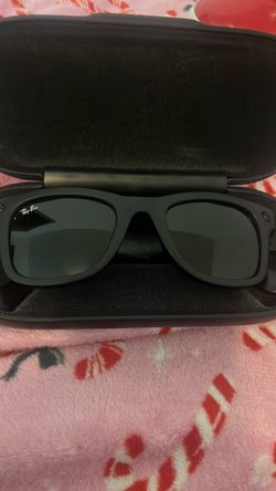 Ray Ban Meta glasses