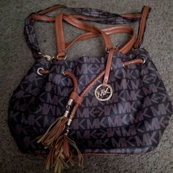 Michael Kors

Jet Set Large Gathered Tote
