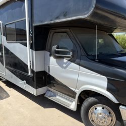 2005 Coachmen Leprechaun