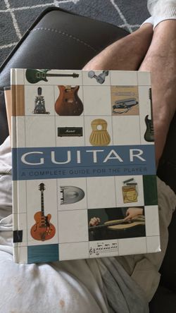 Guitar book.  15$