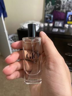 Aqua de gio sample size