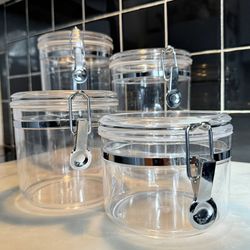 OGGI Set of 4 Clear Canister Set with Clamp Lids Airtight Containers