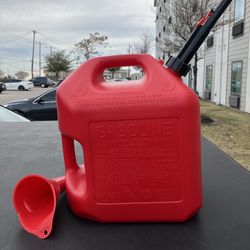 5 Gallon Gas Jug With Spout And Long Funnel