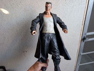 RARE - SIN CITY 18"  ACTION FIGURE VERSION 2005 FRANK MILLER