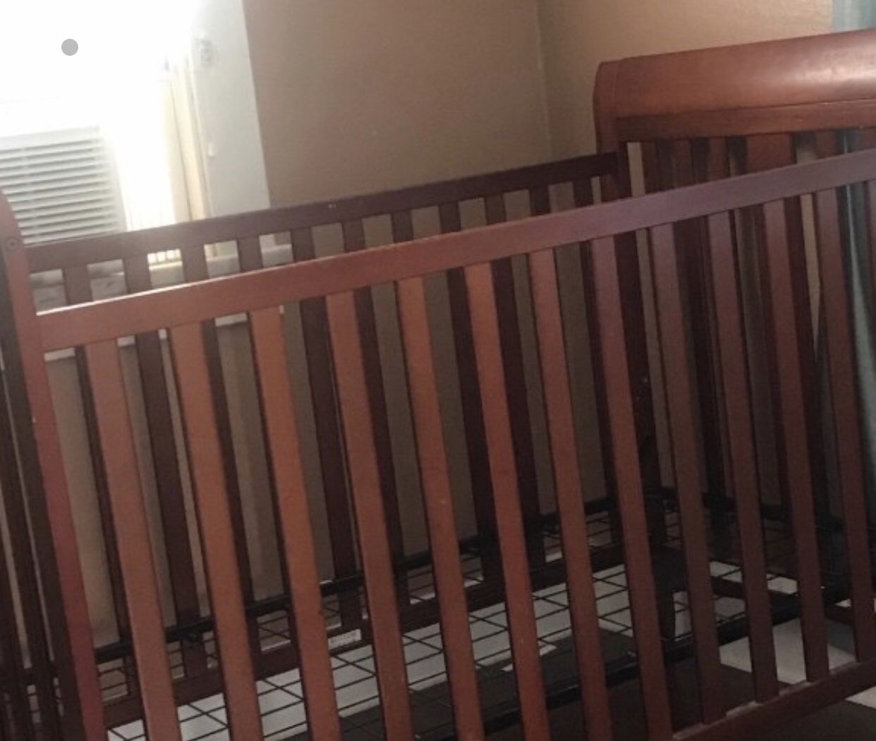Baby crib