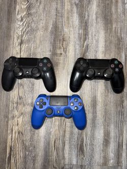 PlayStation PS4 Controllers
