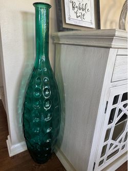 Floor vase