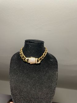 Cuban bracelet