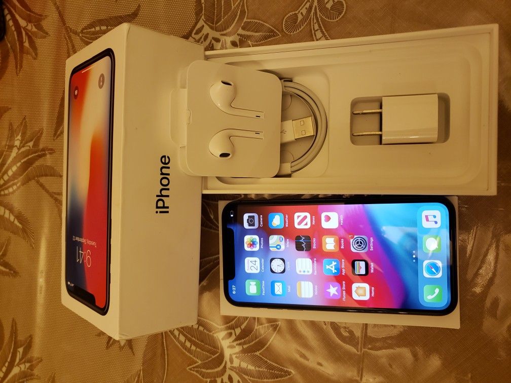 iPhone X 256 GB. Factory unlocked!