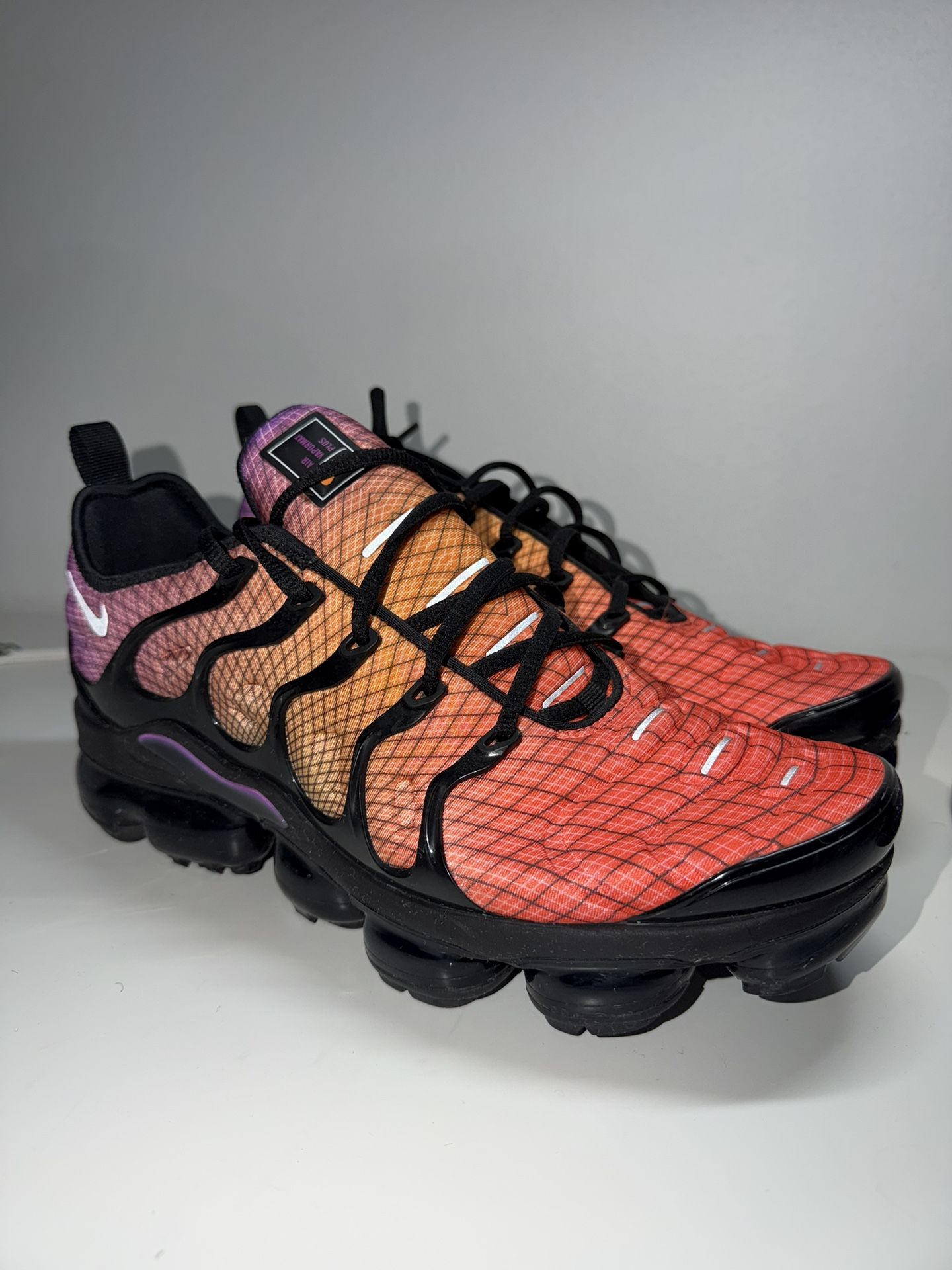 Nike Air VaporMax Plus Grid Sunset