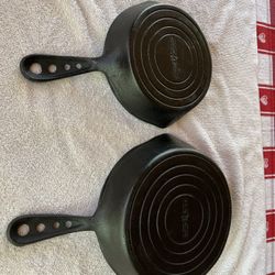 Nordic ware Cast Iron Skillet Set