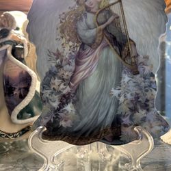 Angel Plate On Stand 