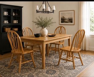 Set of 4 Solid Wood Windsor Dining Chairs