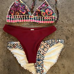 Lot of Bikini Set  (1 Top & 2 Bottoms), Size S US, Bathing Suit Swim  Wear