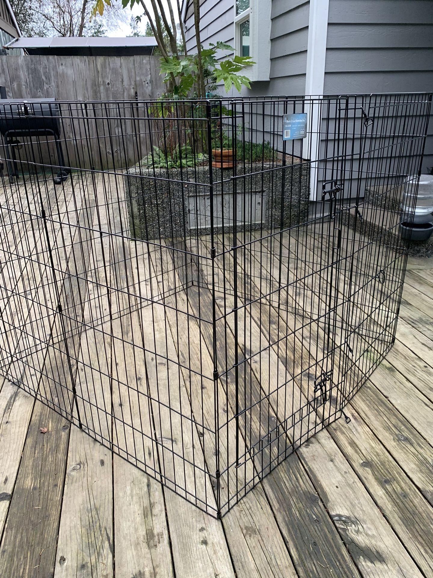 Large Metal Dog Pen