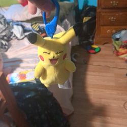 Pikachu Backpack Clip