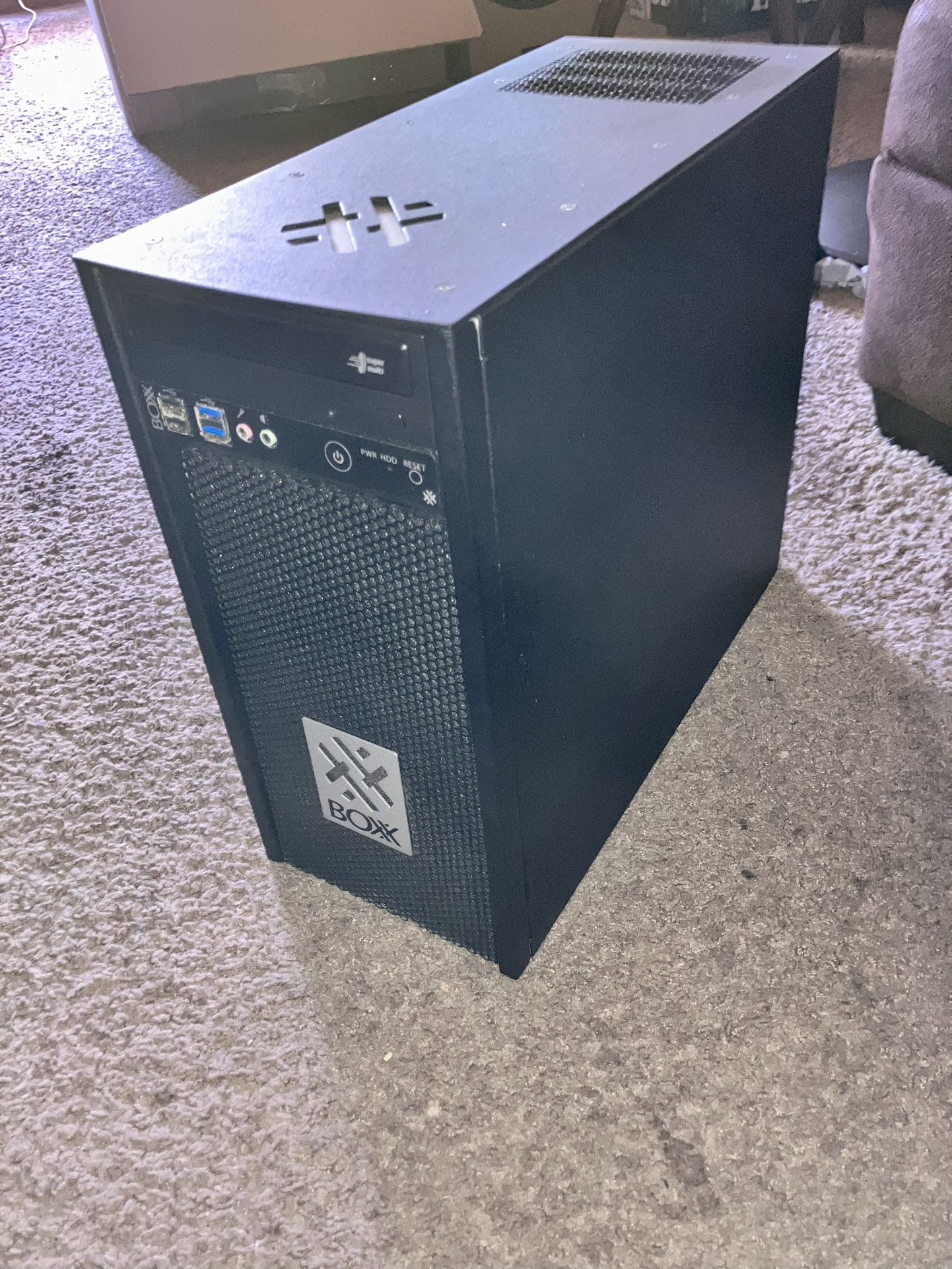 Gaming/Recording Studio Computer PC With Dual Monitor
