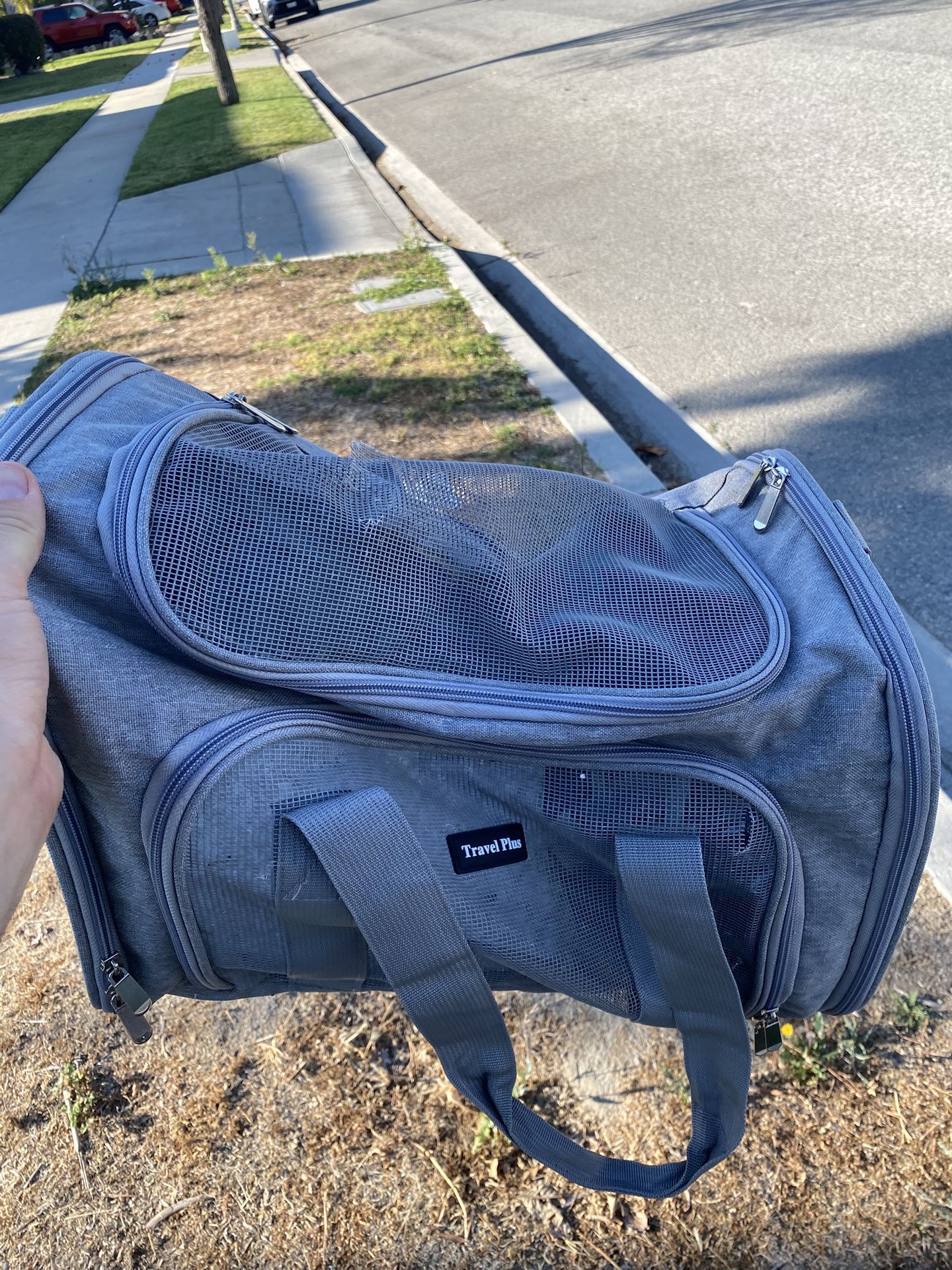 FREE cat Carrier Cloth Gray