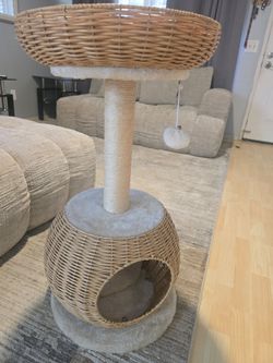 Cat tree